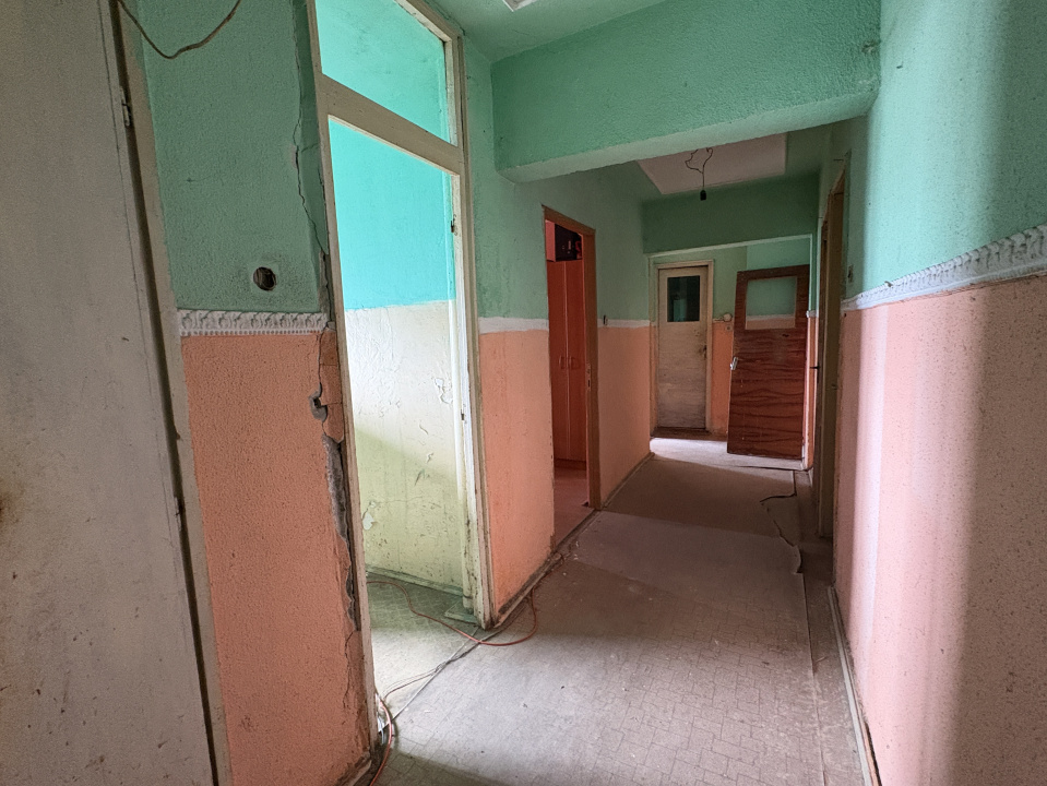 Apartament 3 Camere Aparatorii Patriei metrou 4 minute bloc 1987 2 bai
