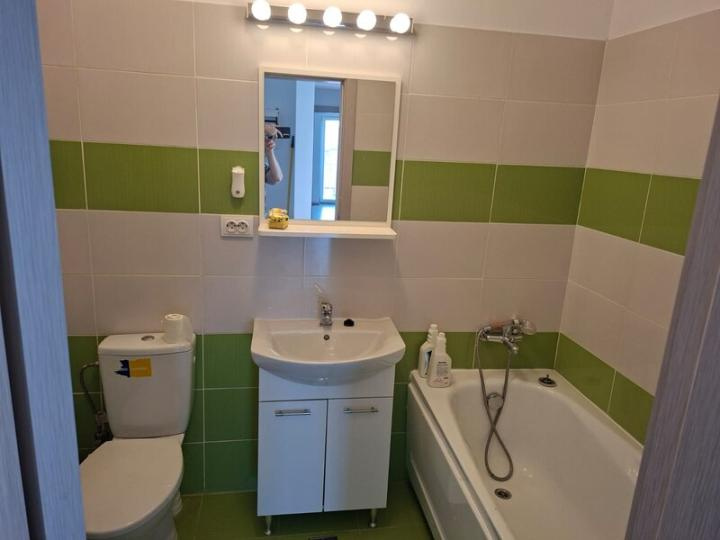 3 Camere Titan - 15 min metrou 1 Decembrie Etaj 3 Centrala Termica