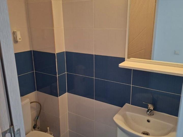 3 Camere Titan - 15 min metrou 1 Decembrie Etaj 3 Centrala Termica