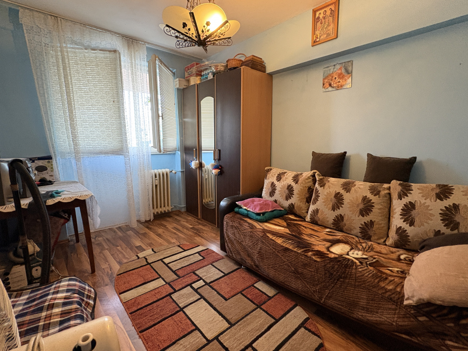 3 Camere Pantelimon Decomandat 71 Mp Balcon Metrou
