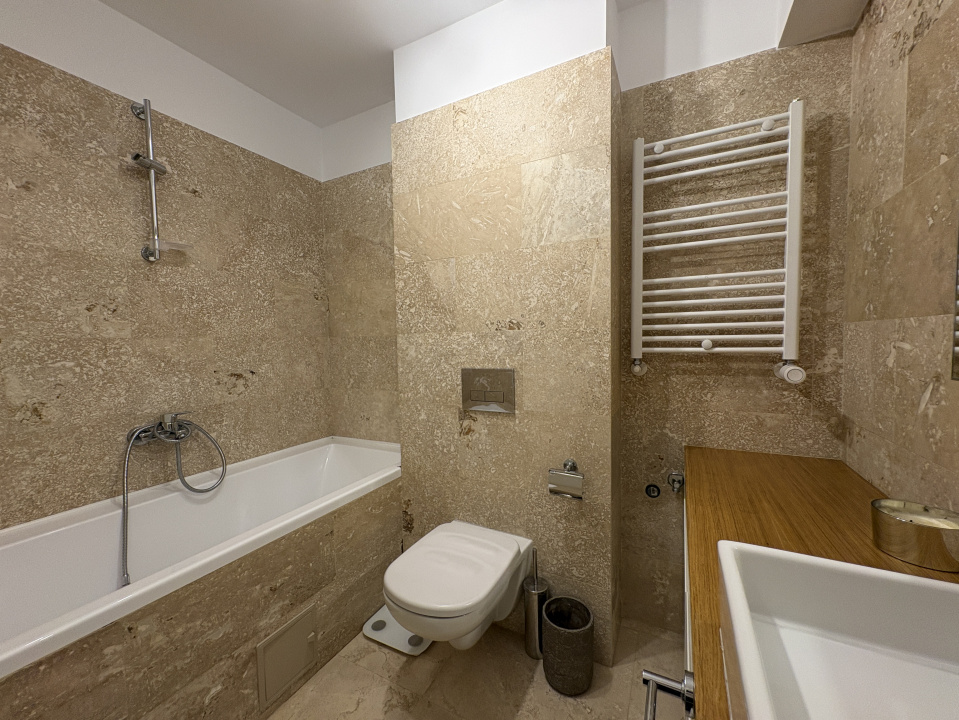 Vila 5 Camere + Birou Matei Millo Pipera Curte Privata 2 Parcari