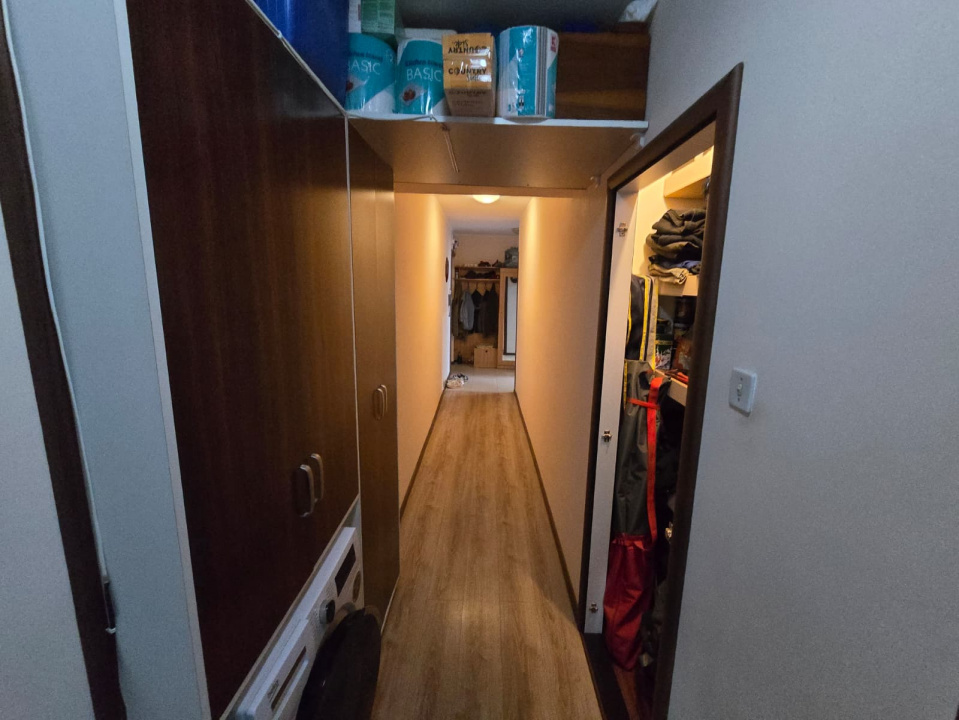 Apartament 3 camere Militari Gorjului Pacii balcon decomandat 77mp
