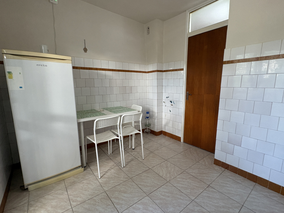 3 Camere Piata Sudului - Aparatorii Patriei - Decomandat - 2 Bai  