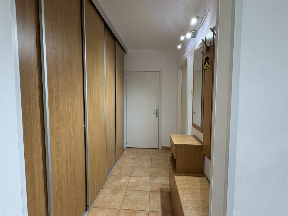 Metrou Dristor - Baba Novac / 2 Camere Decomandat / Balcon