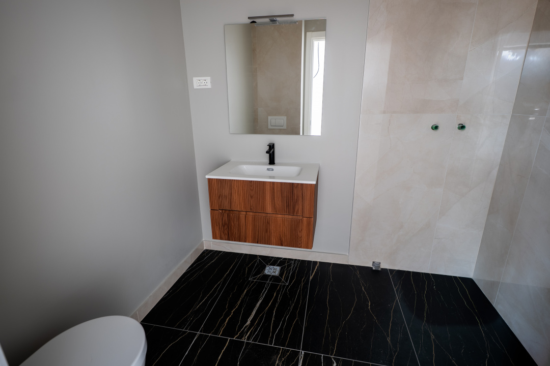 4 Camere | RONDA 43 | Popa Nan – Matei Voievod | Finisaje Premium
