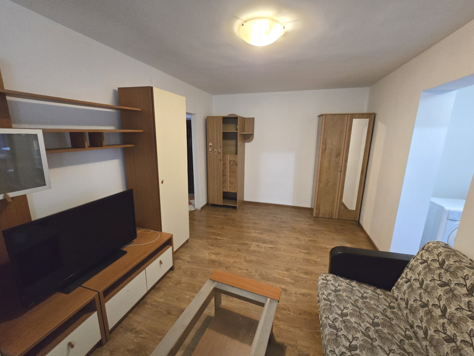 Apartament 2 camere Crangasi Constructorilor 47mp balcon metrou