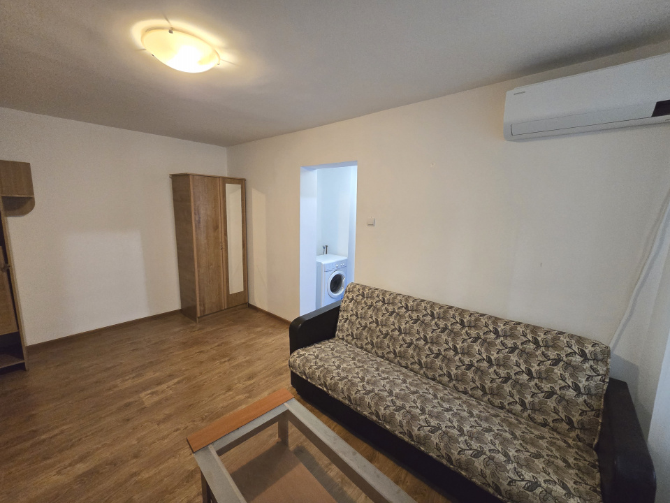 Apartament 2 camere Crangasi Constructorilor 47mp balcon metrou