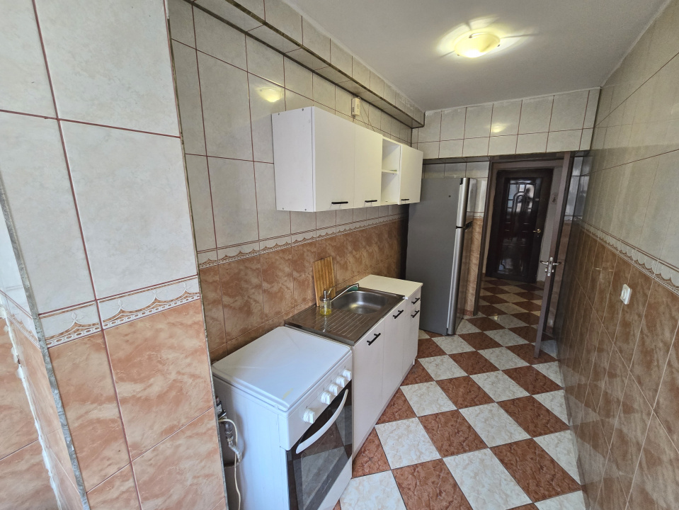 Apartament 2 camere Crangasi Constructorilor 47mp balcon metrou