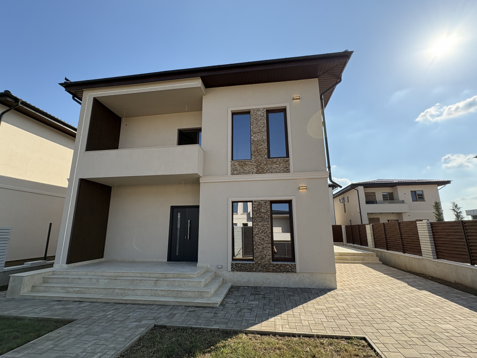 Vila individuala 5 camere Dobroesti | 185 mp 3 Bai | Curte 324 mp Parcare