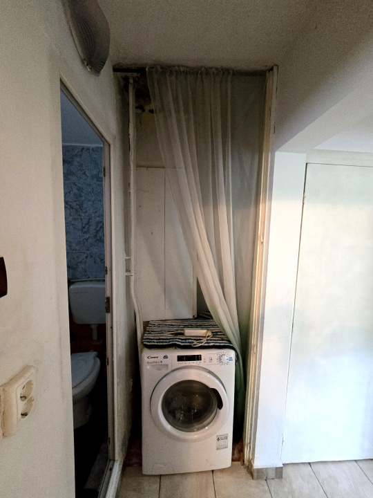 Apartament 3 camere decomandat Soseaua Salaj Petre Paun 2 bai 66.11 mp mobilat 
