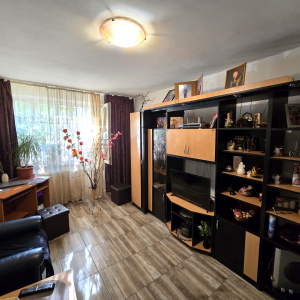 Apartament 3 camere decomandat Soseaua Salaj Petre Paun 2 bai 66.11 mp mobilat 