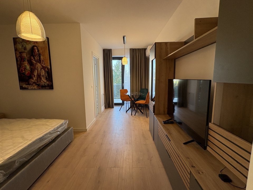 Studio Hils Titanium / Prima Chirie / Balcon / Parcare / Centrala