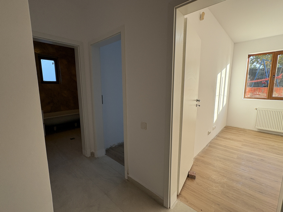 Apartament 3 camere Berceni Popesti Leordeni
