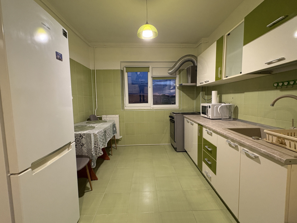 2 Camere Titan 1 Decembrie / Cat Friendly / Balcon / Bloc anvelopat