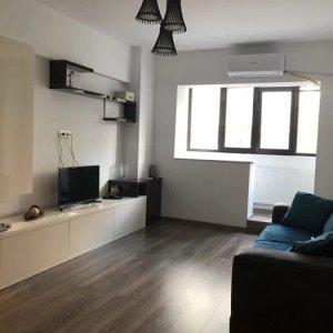 Dristor / Apartament 2 Camere / Metrou / Centrala Proprie